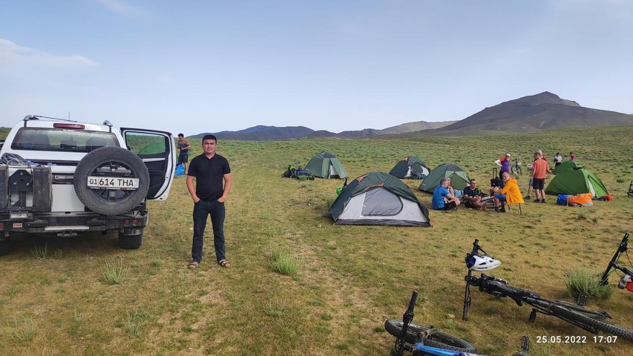 Yukary-Ukhum Hayat Guesthouse Nuratau Mountains מראה חיצוני תמונה
