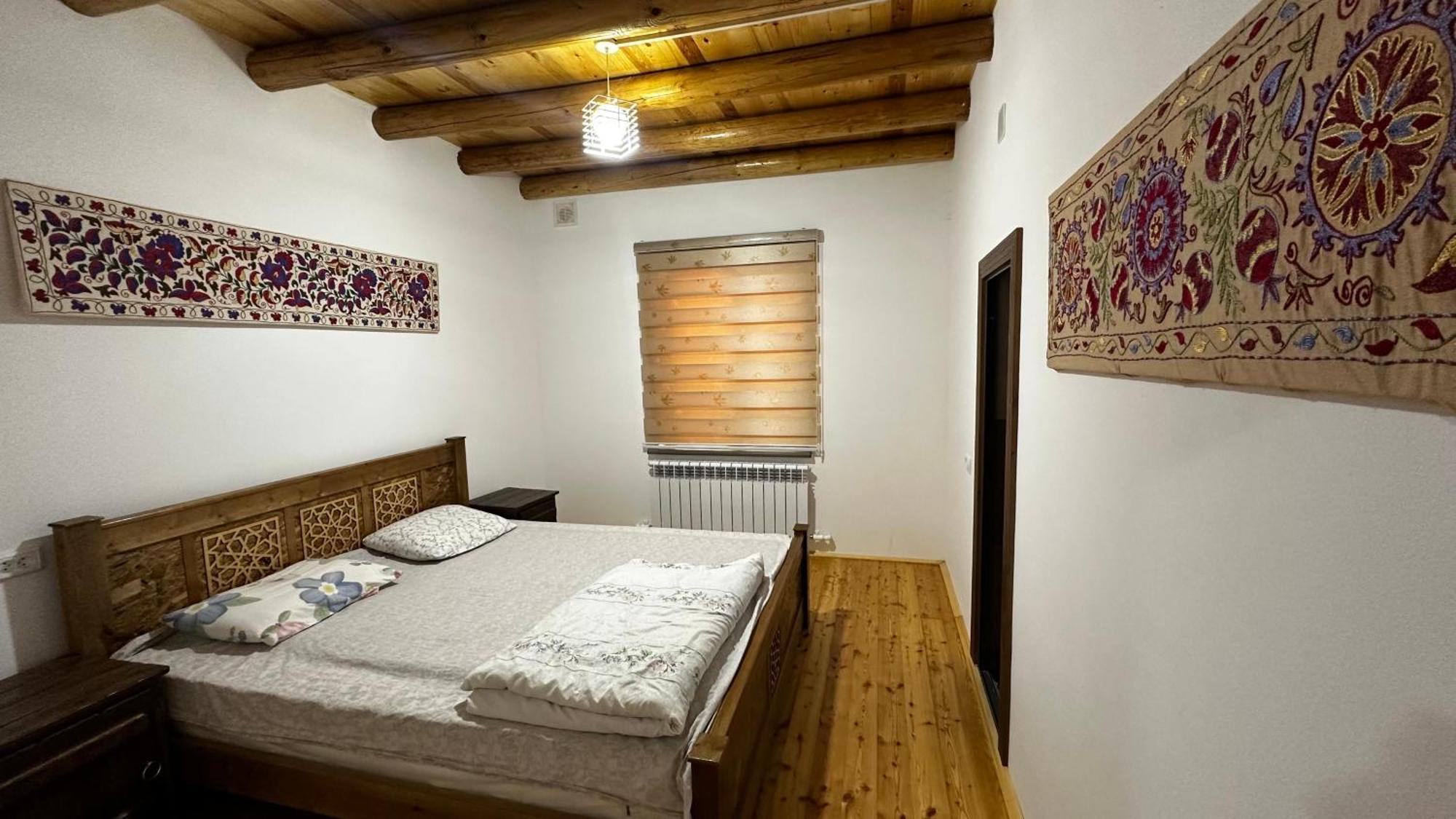 Yukary-Ukhum Hayat Guesthouse Nuratau Mountains מראה חיצוני תמונה